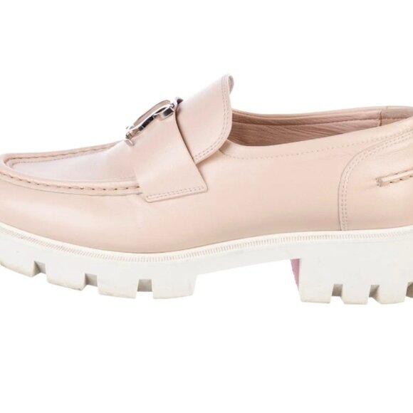 Cl Moc Lug pink nude patent leather loafers. - Picture 3 of 7
